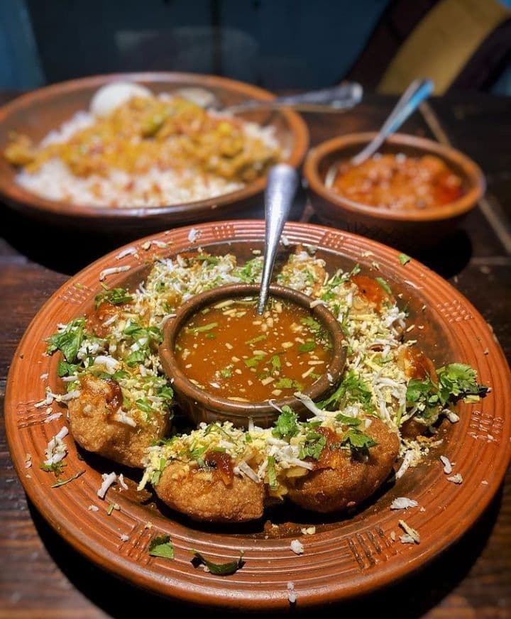 Dhaka's Street Food Heritage: From Roadside Stalls to Your Doorstep